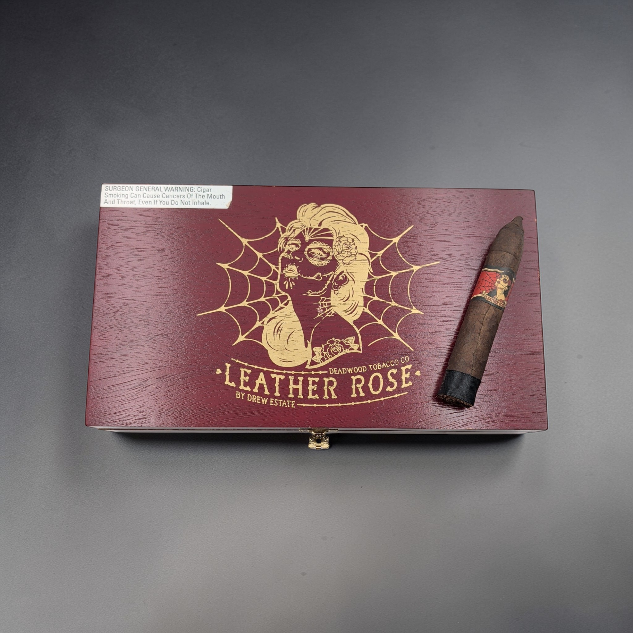 Deadwood Leather Rose Torpedo