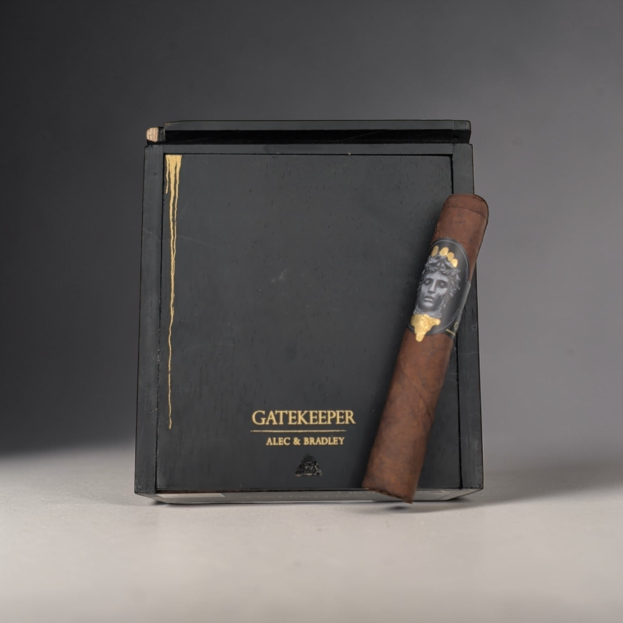 Alec Bradley Gatekeeper Robusto