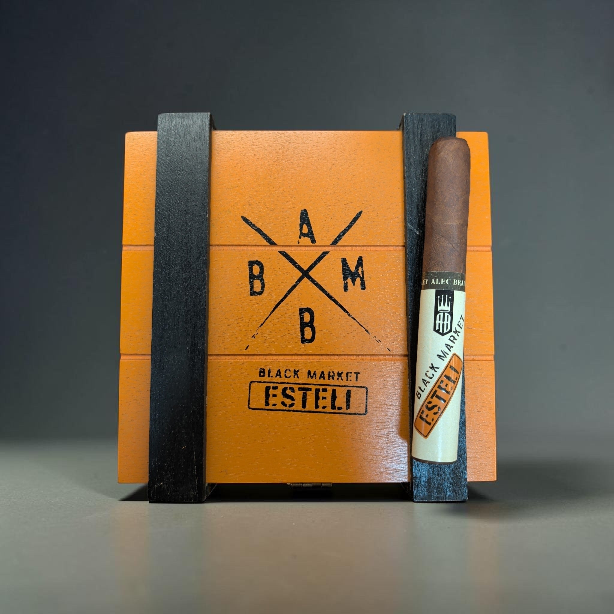 Alec Bradley Black Market Estelí Toro