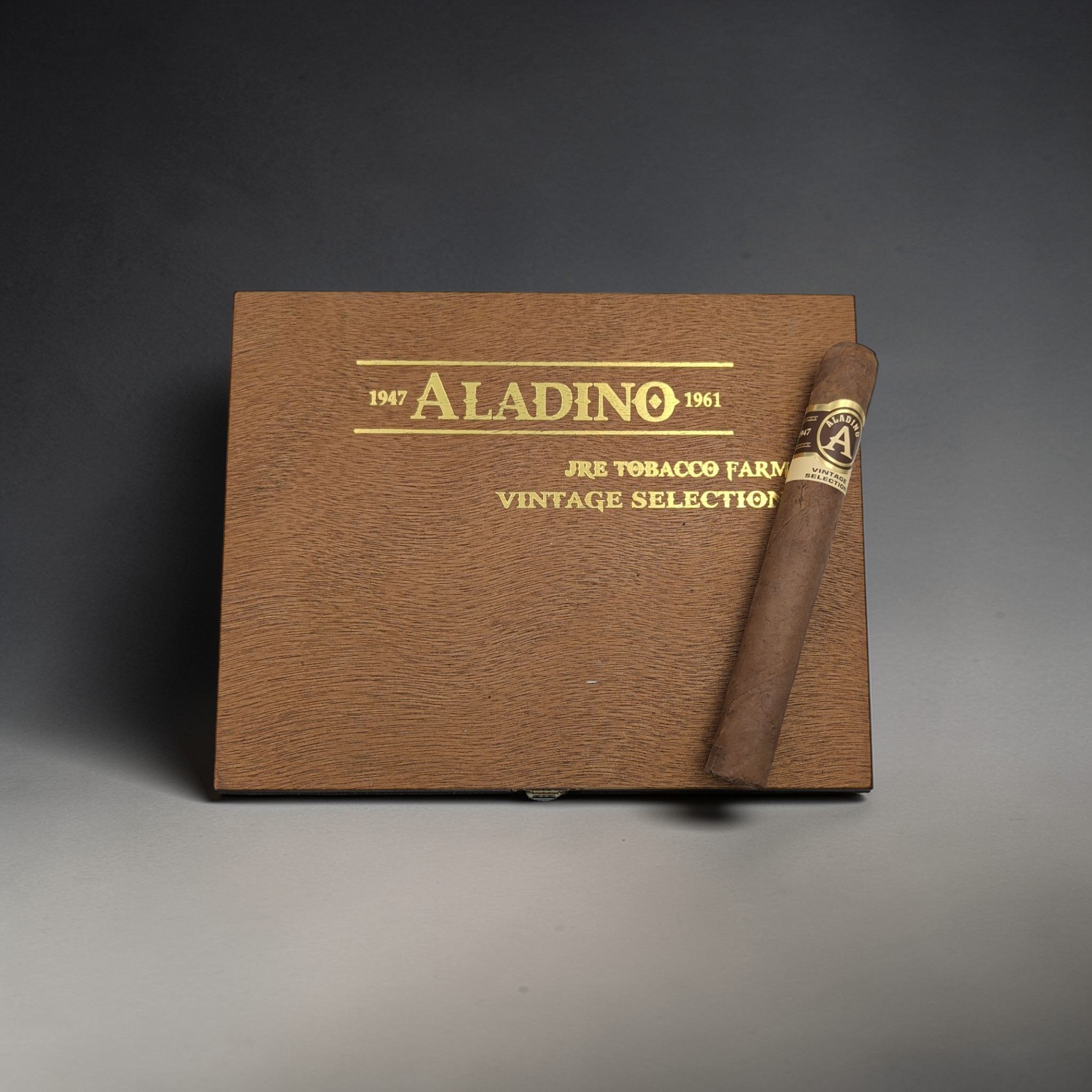Aladino Habano Toro