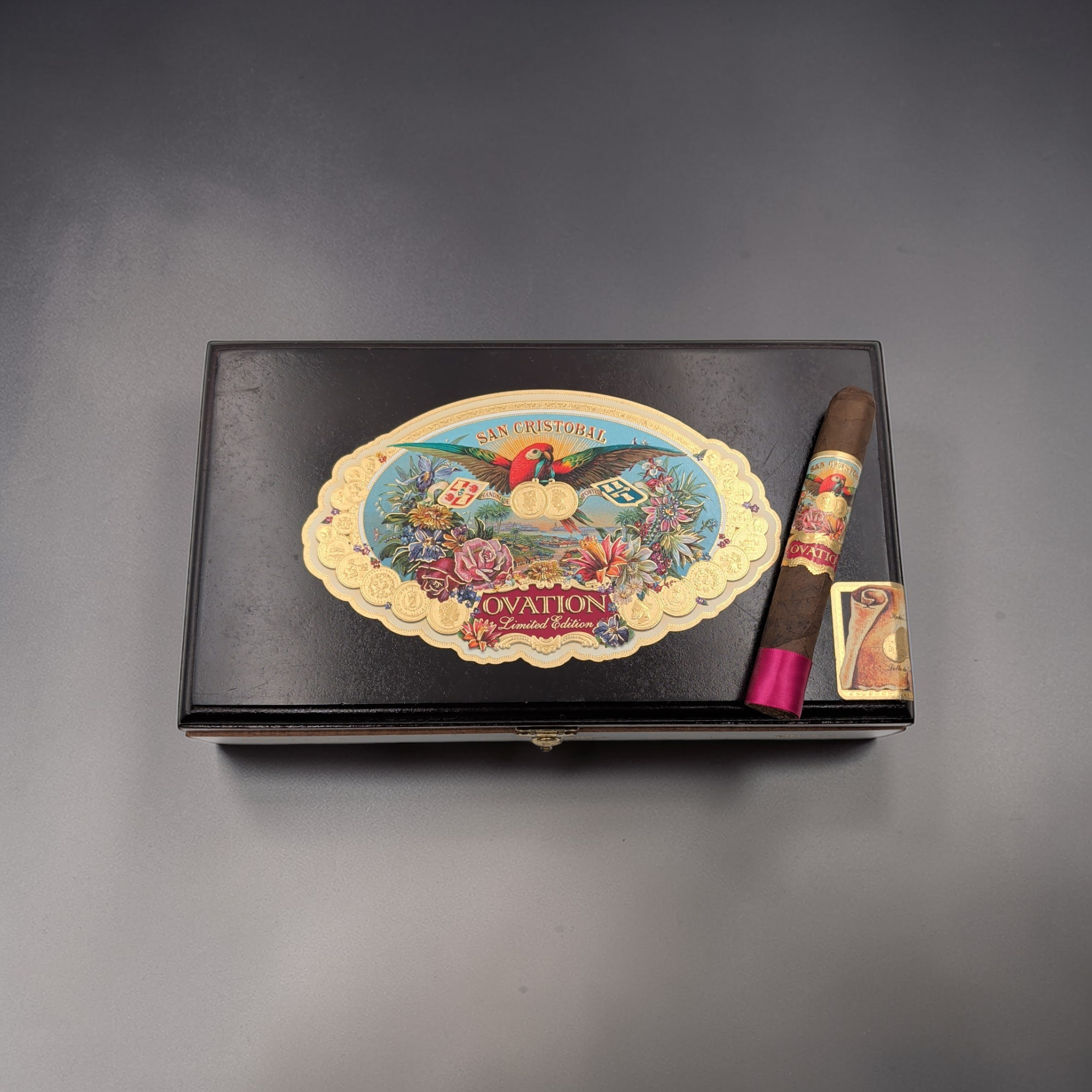 San Cristobal Ovation Opulance
