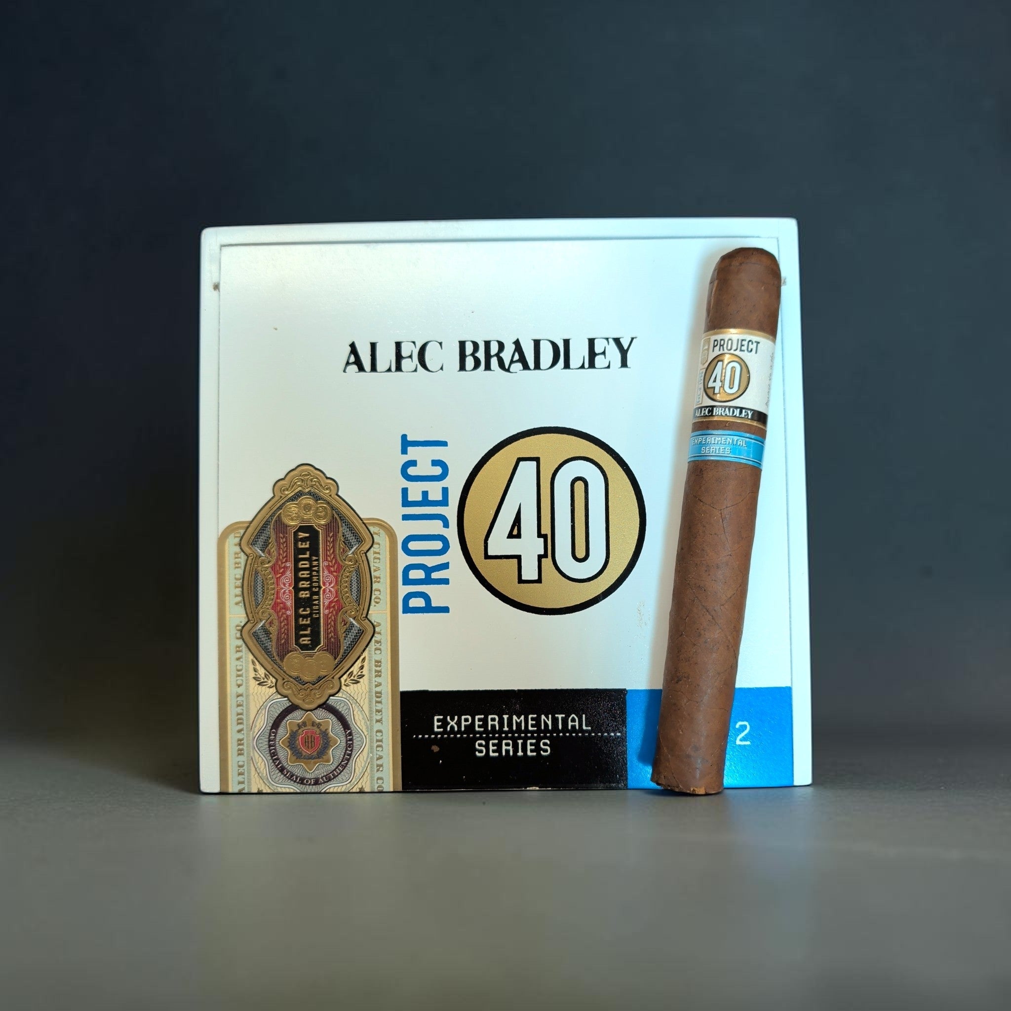 Alec Bradley Project 40 Toro