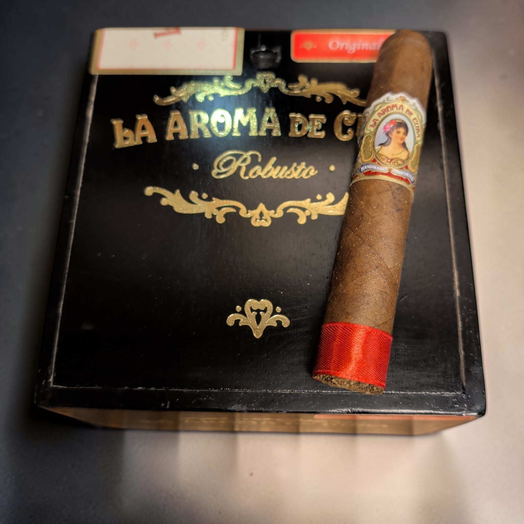 La Aroma de Cuba Robusto