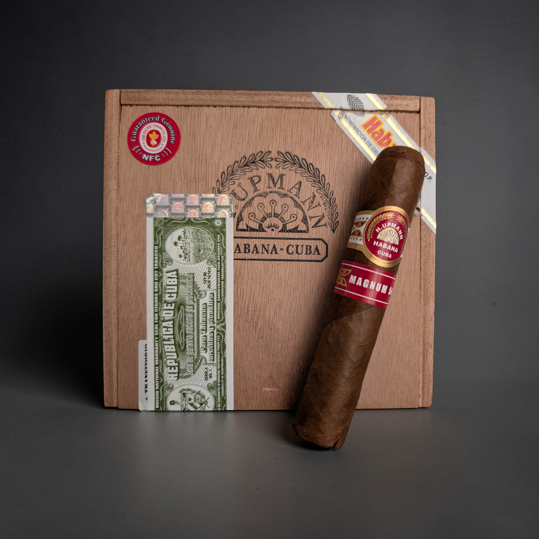H. Upmann Magnum 54