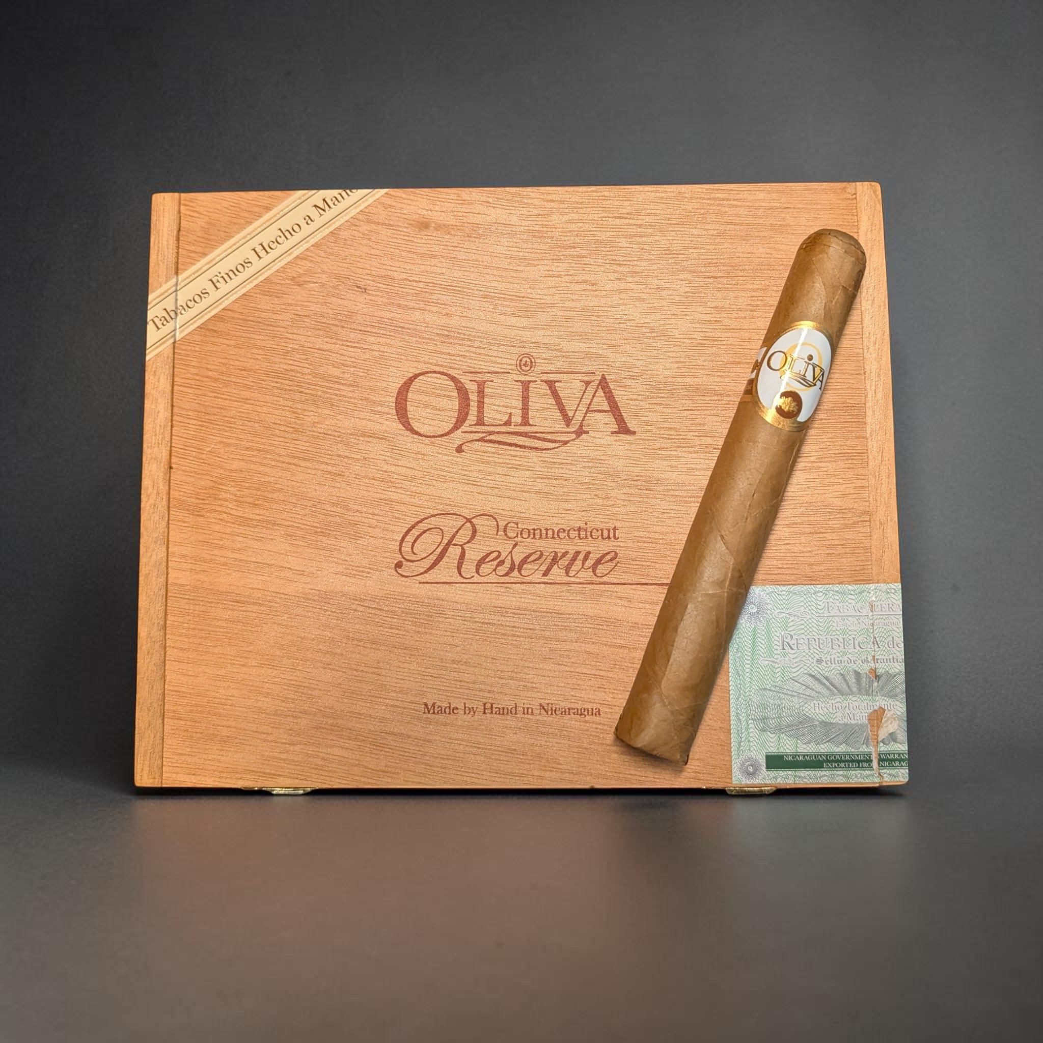Oliva Connecticut Reserve Toro